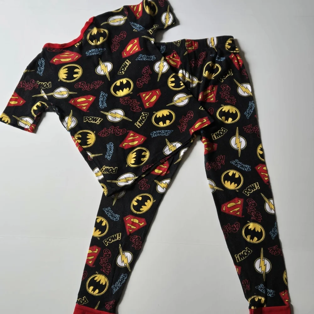 Justice League/Superhero Themed Pajama Set/Size 8‎